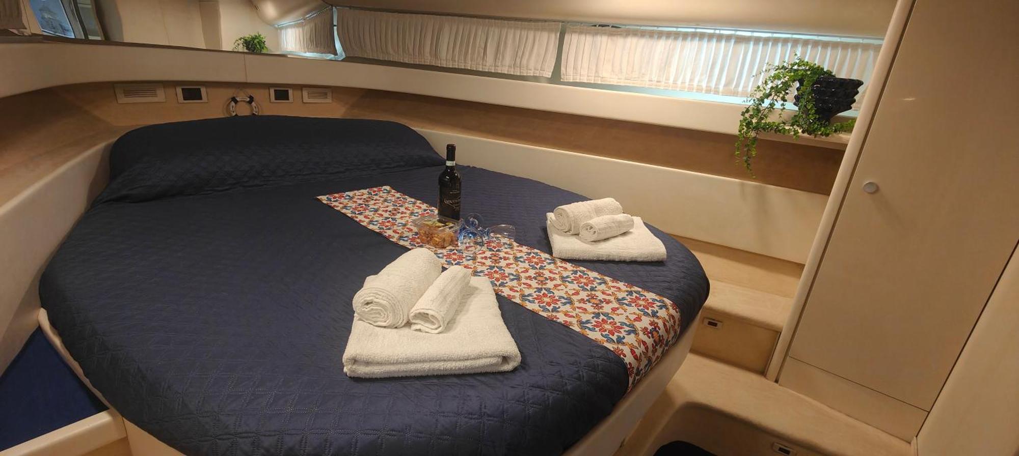 Desire Charming House Boat Hotel Palermo Ngoại thất bức ảnh